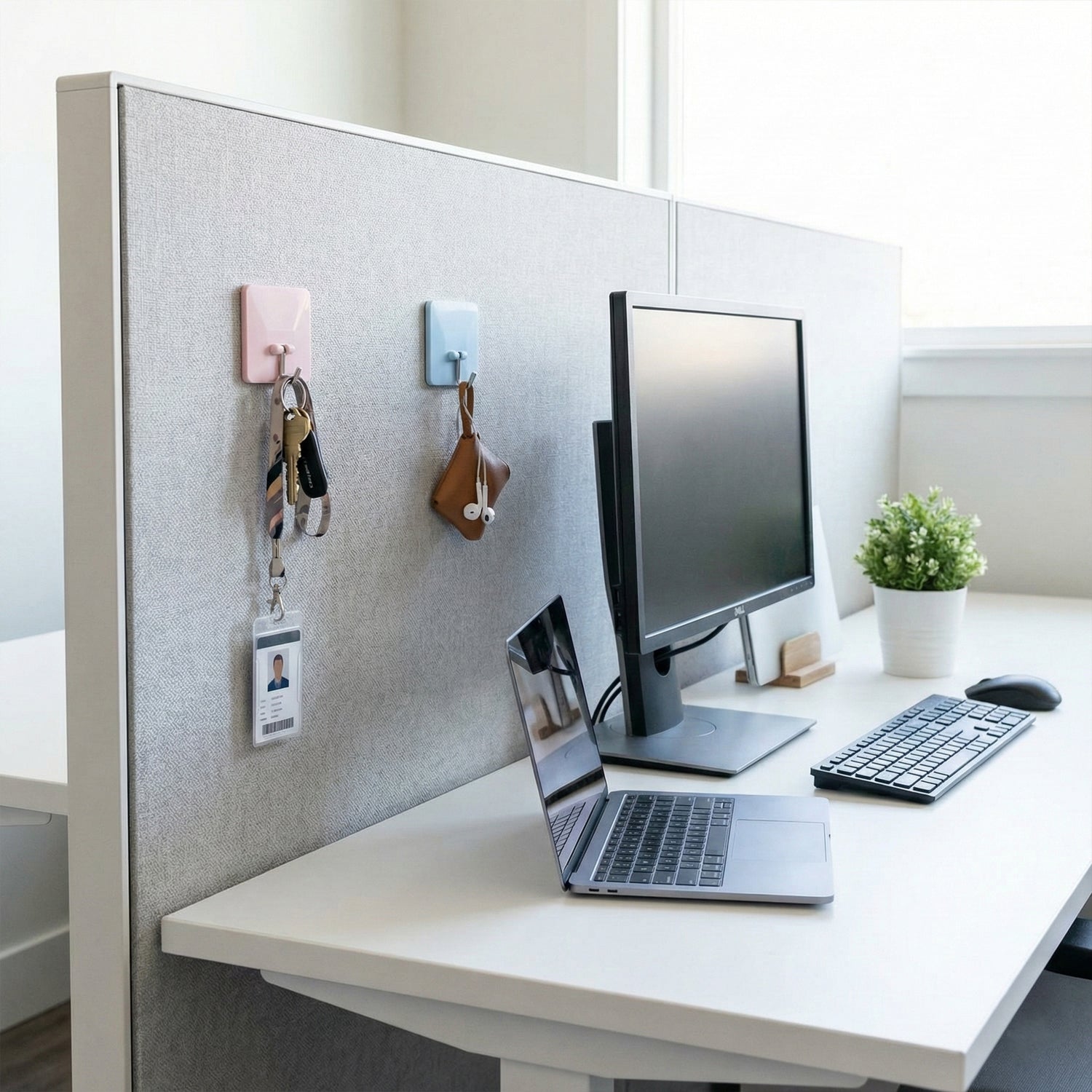 Self-adhesive Wall-mounted Utility Hooks (2 Pc)